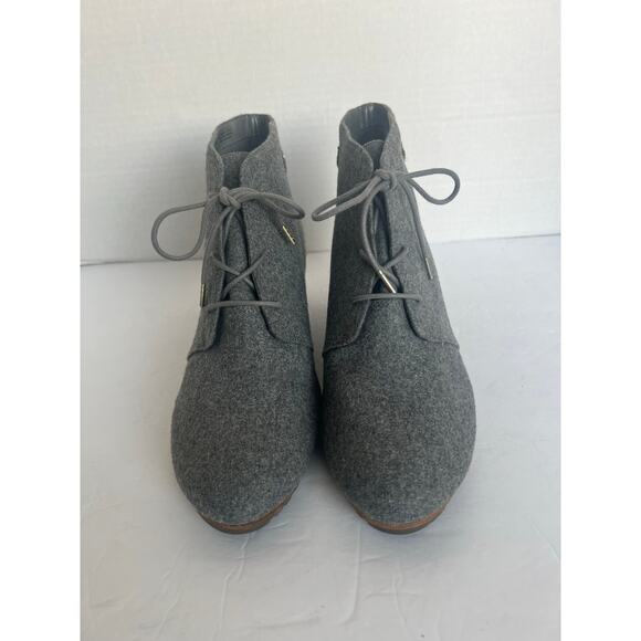 Dr. Scholl's Women’s Conquer Comfort Gray Flannel Wedge Bootie Size 11W - Picture 3 of 10
